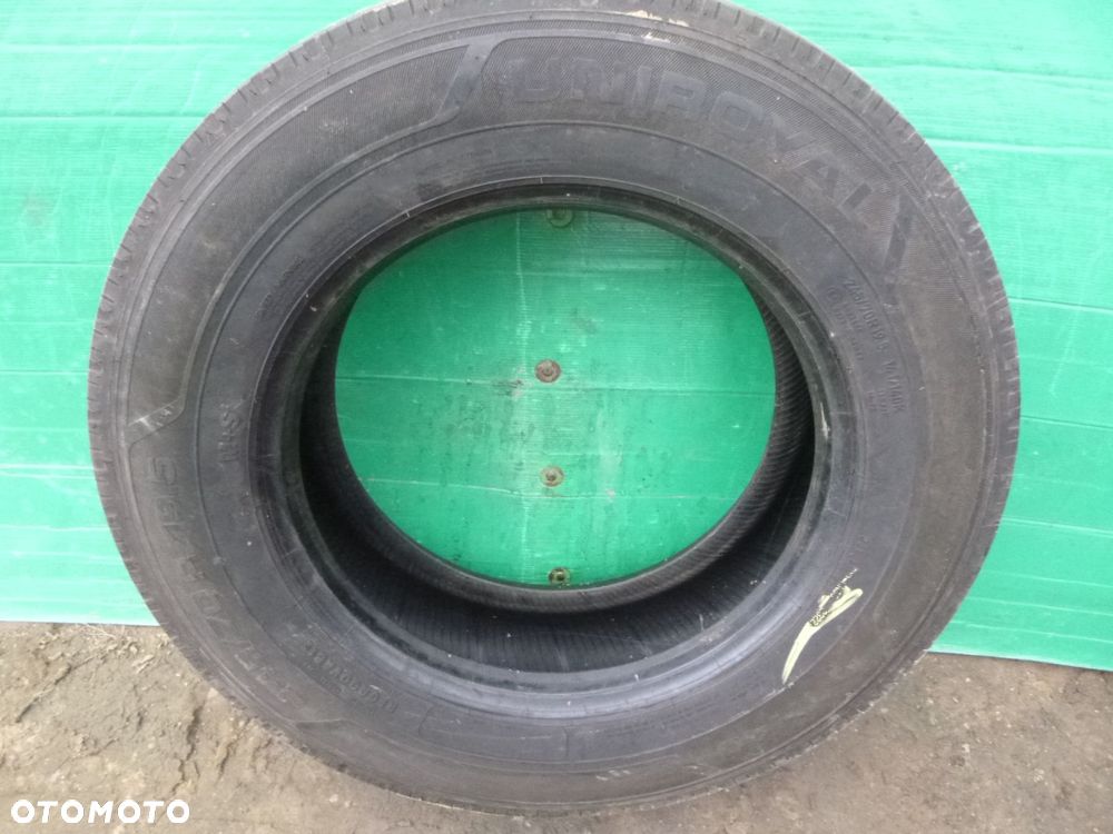 Opona ciężarowa 245/70/19.5 Uniroyal TH40. Opony ciężarowe - 3