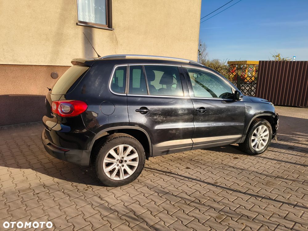 Volkswagen Tiguan 2.0 TDI DPF 4Motion Exclusive - 8