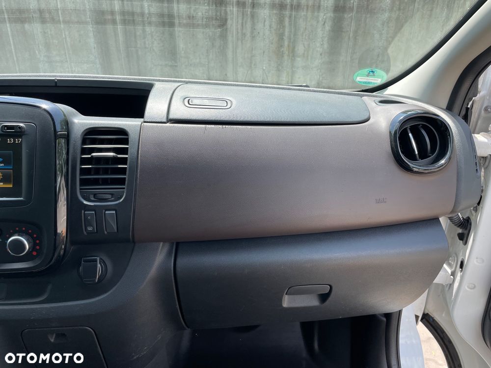 Renault Trafic Long Talento Vivaro Custom Transit T6 Expert Jumpy Primastar - 17