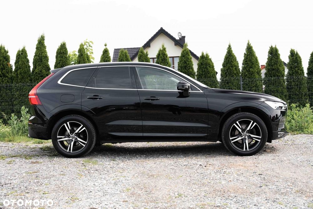Volvo XC 60 D3 Momentum Pro - 9