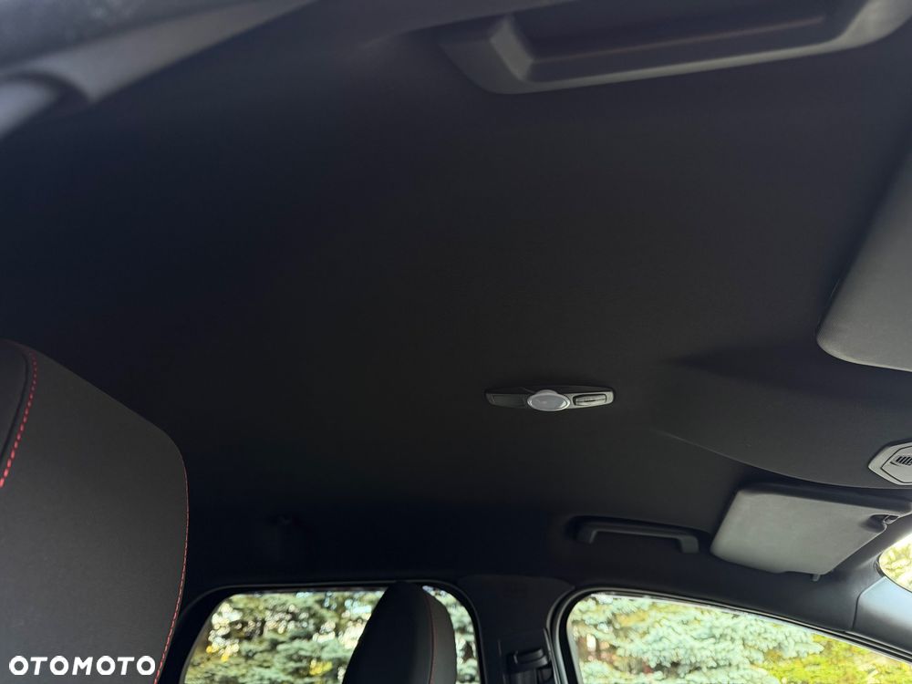 Ford Focus 1.5 EcoBoost ST-Line - 28