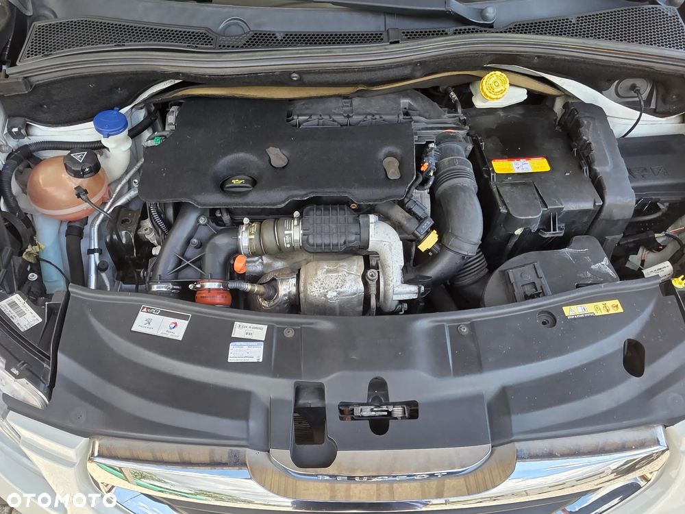 Peugeot 2008 - 37