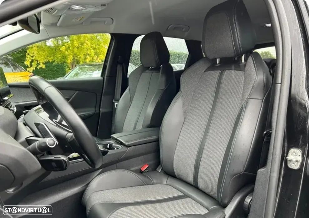 Peugeot 3008 1.5 BlueHDi Allure Pack EAT8 - 13