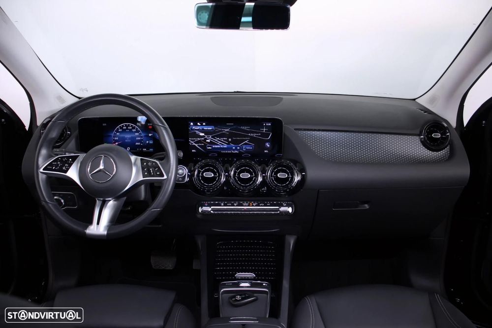 Mercedes-Benz GLA 200 Style - 9