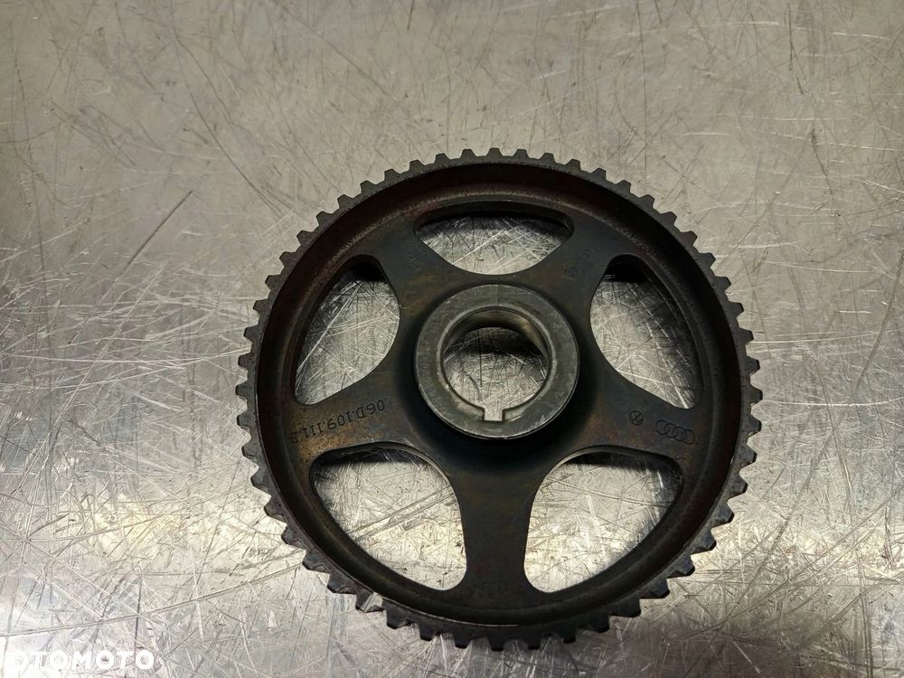Koło pasowe wałka rozrządu VANOS VW Seat Audi A6 C6 2.0 TFSI BWE 06D109111B - 5