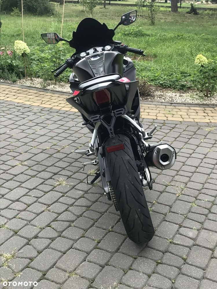 Yamaha R125 - 4