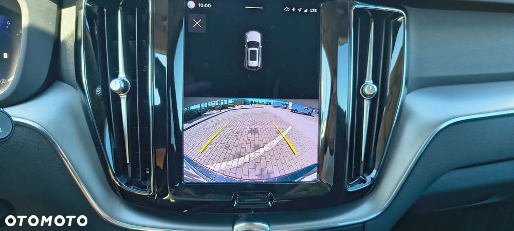 Volvo XC 60 B4 D AWD Inscription - 18