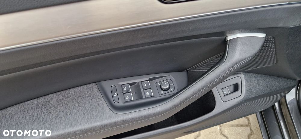 Volkswagen Passat 1.5 TSI EVO Highline DSG - 17