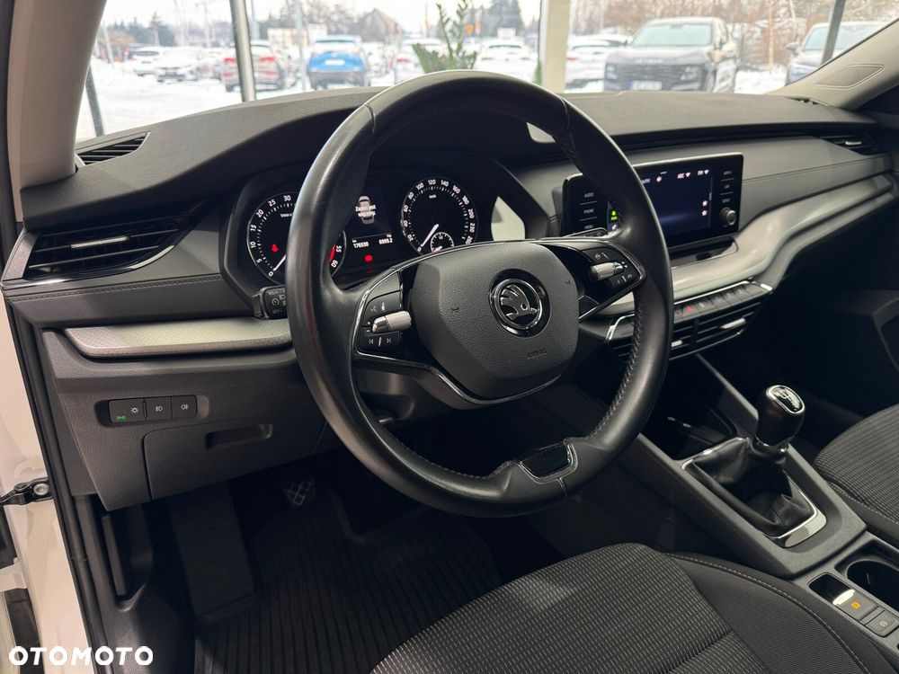 Skoda Octavia 2.0 TDI Ambition - 8