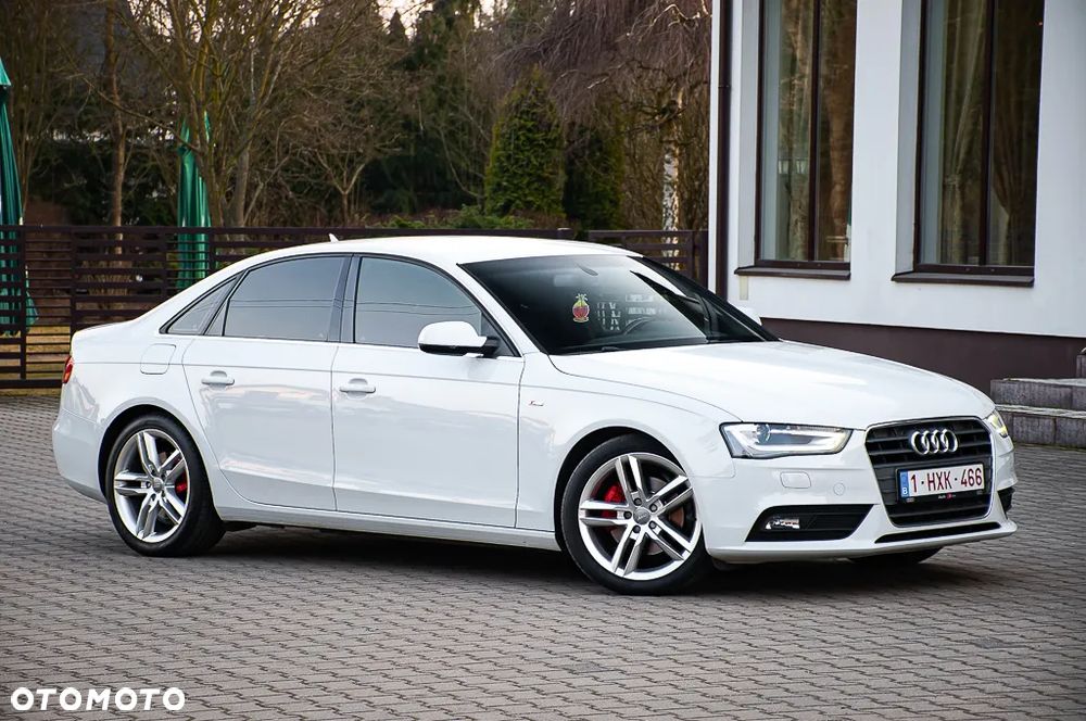 Audi A4 Limousine - 5