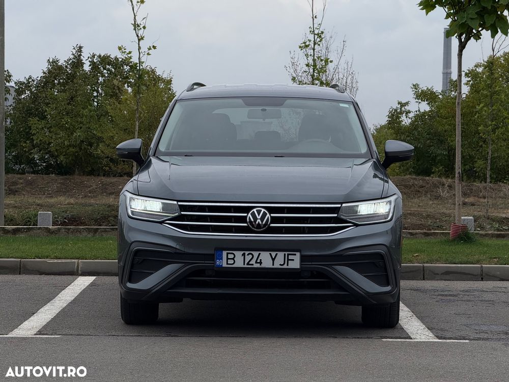 Volkswagen Tiguan - 2