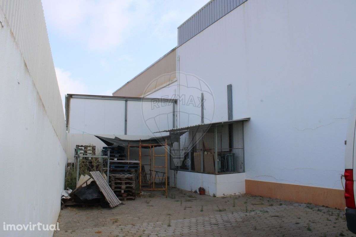 Armazém  para venda - Grande imagem: 3/18