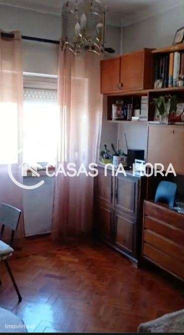 T2 arrendado junto ao Continente da Vialonga - Grande imagem: 5/8