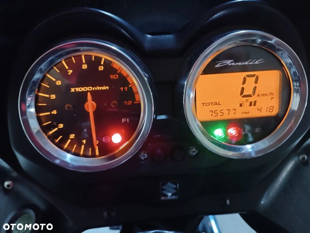 Suzuki Bandit - 3