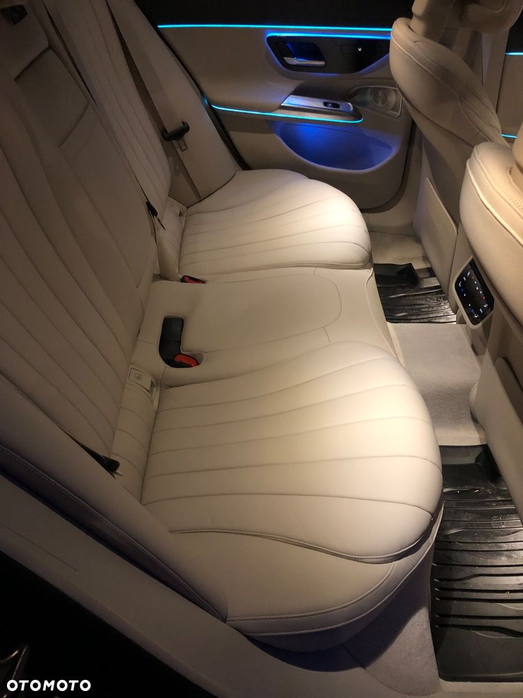 Mercedes-Benz Klasa E 400 PHEV 4-Matic Exclusive 9G-Tronic - 14