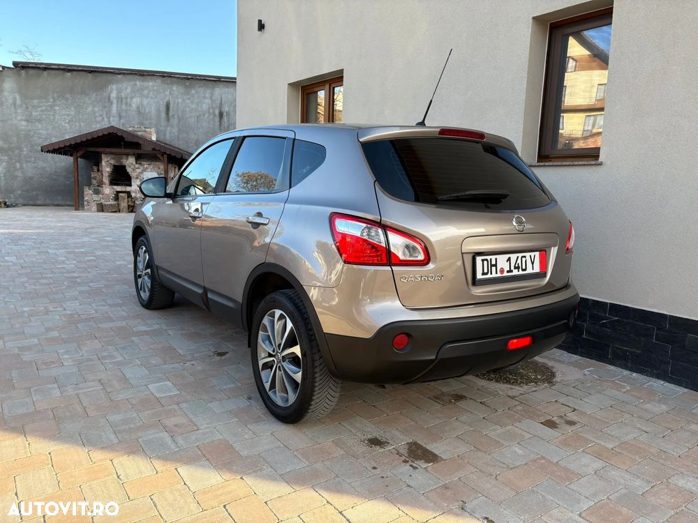 Nissan Qashqai - 4