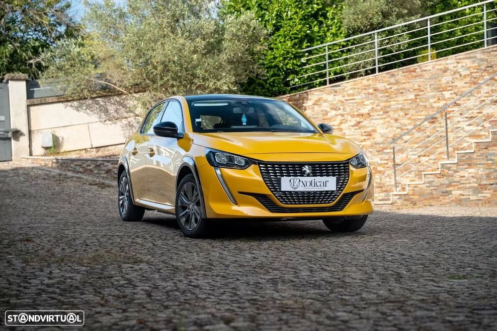 Peugeot e-208 - 31