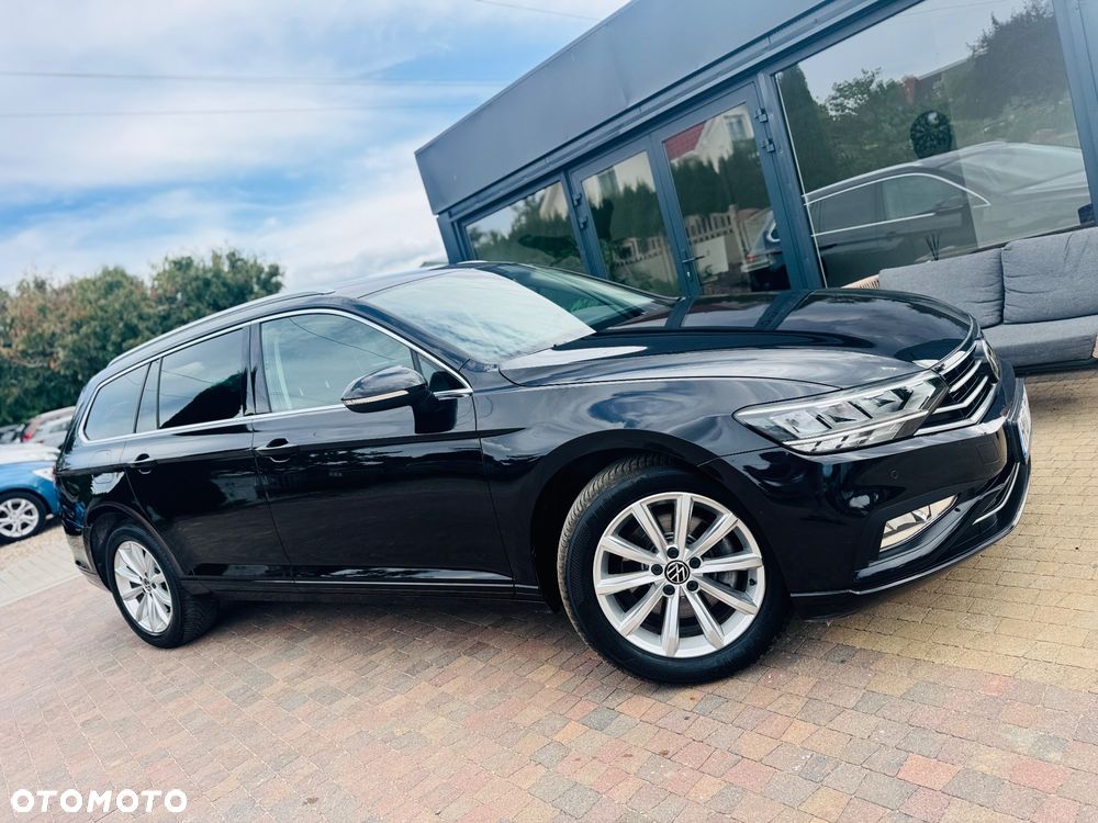 Volkswagen Passat - 24