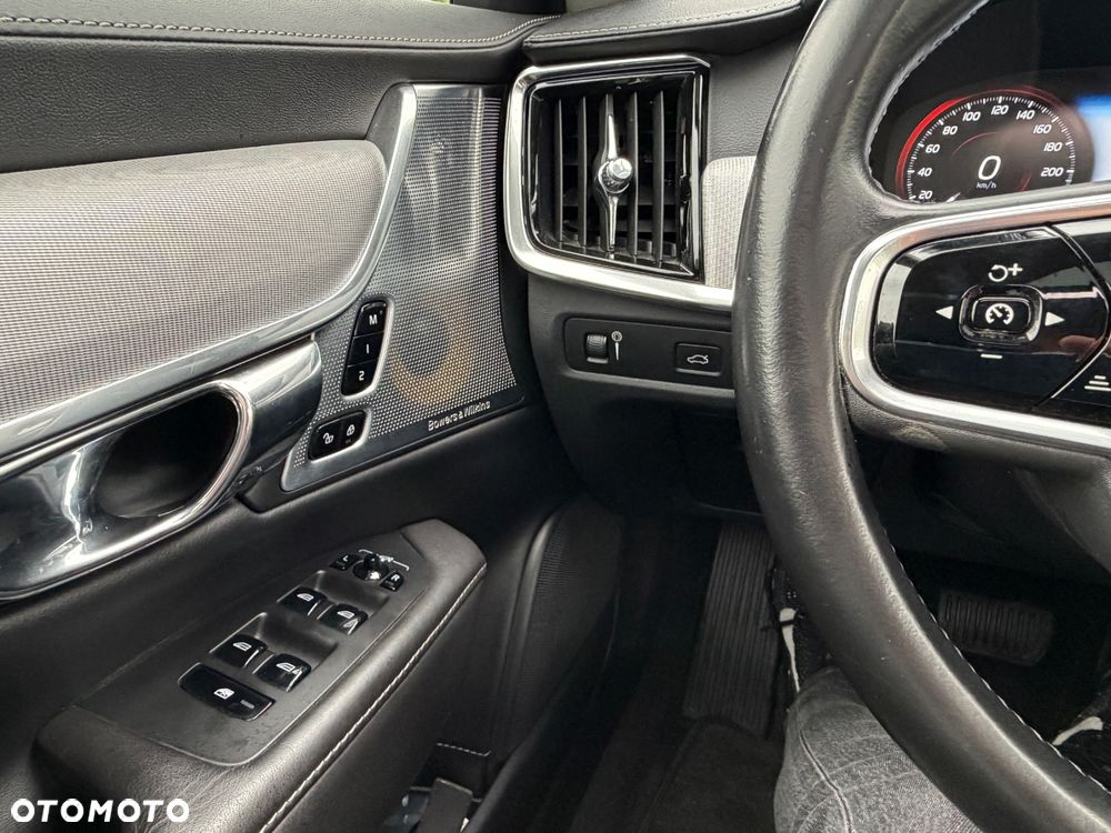 Volvo S90 D5 AWD Geartronic Inscription - 31