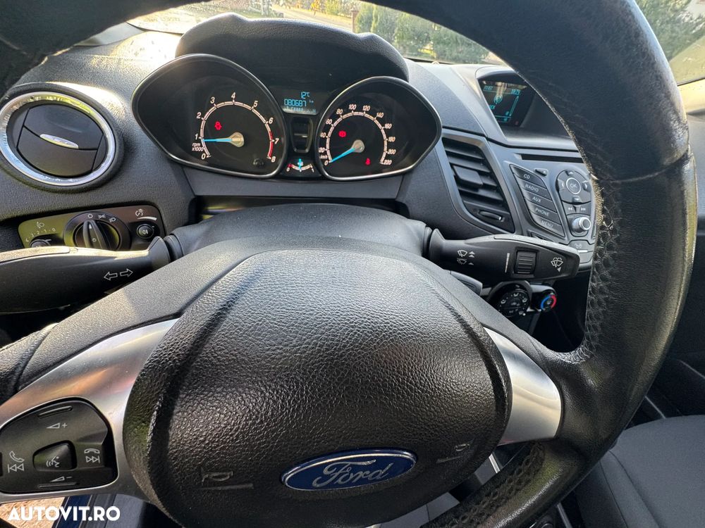 Ford Fiesta - 5