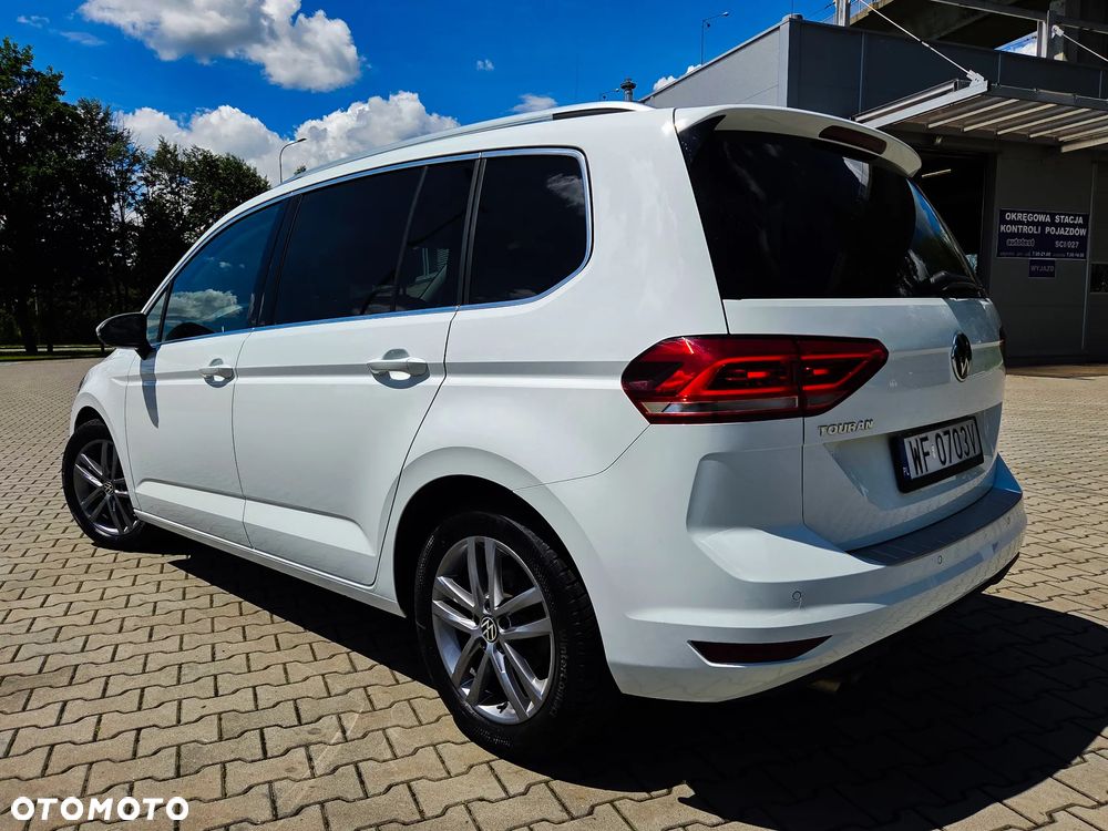 Volkswagen Touran 2.0 TDI BMT Highline DSG - 17