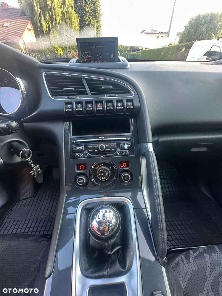 Peugeot 3008 1.6 HDi Premium - 25