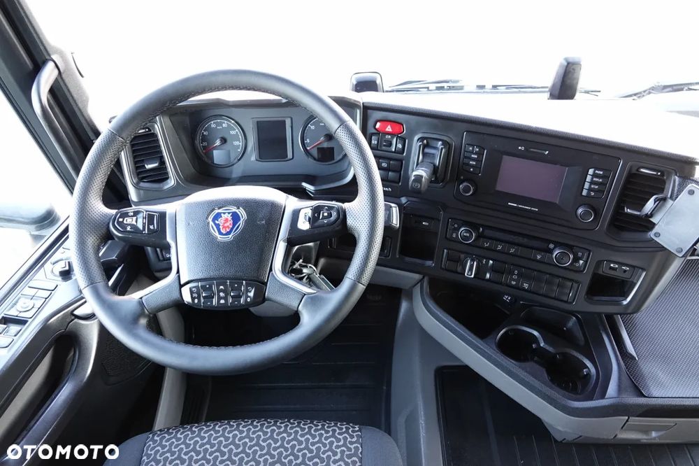 Scania R 450 / RETARDER / KLIMA POSTOJWA  / OPONY 100 % / PO KONTRAKCIE SERWISOWYM - 27