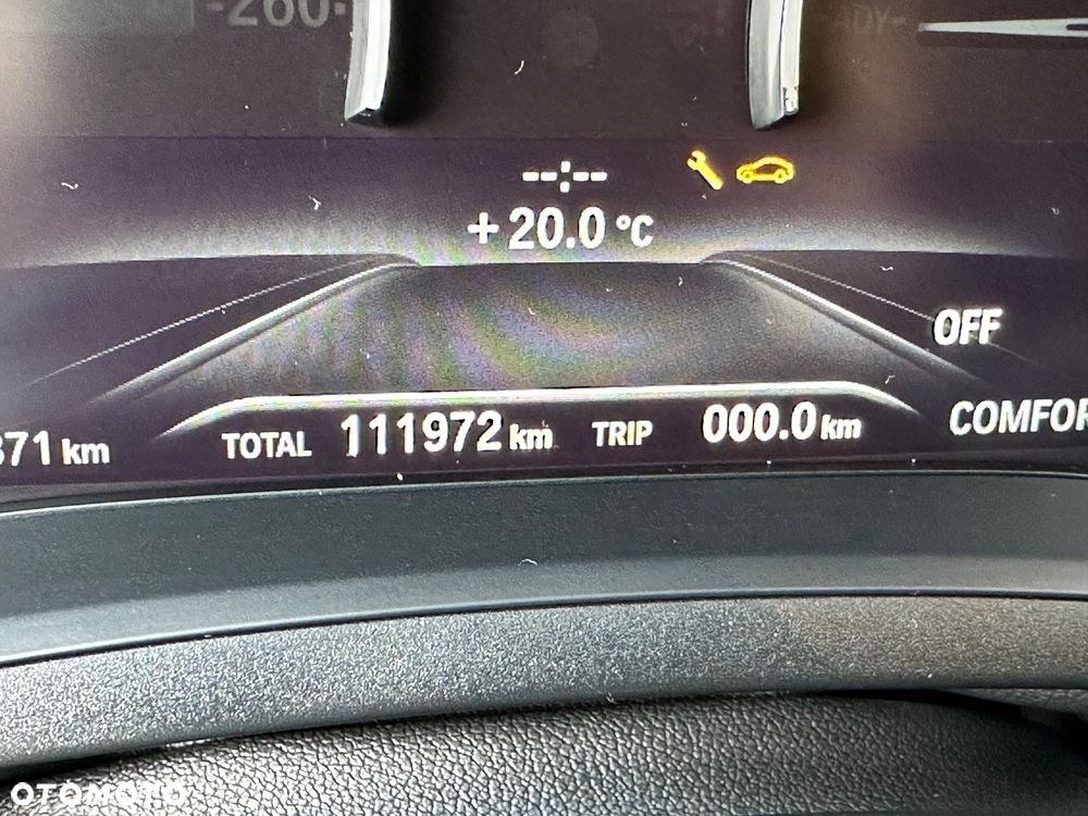 BMW Seria 3 318d - 40