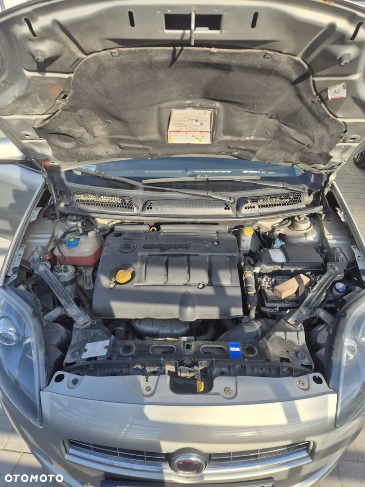 Fiat Bravo 1.9 Multijet Emotion - 13