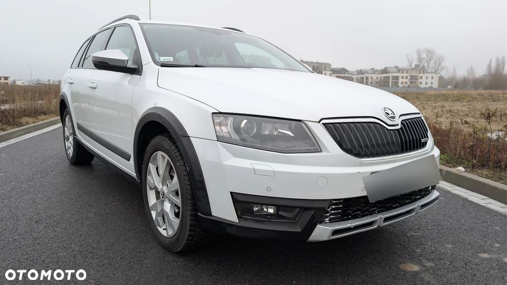 Skoda Octavia Scout 2.0 TDI 4x4 - 1