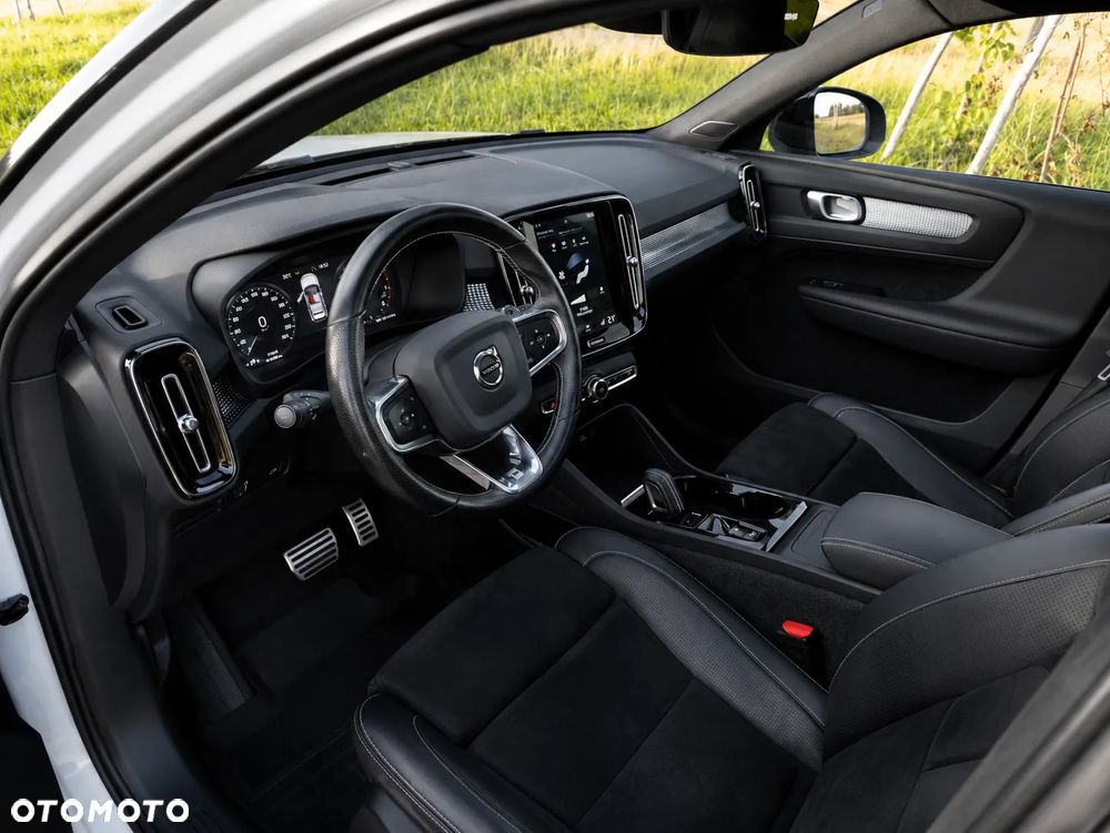 Volvo XC 40 - 11
