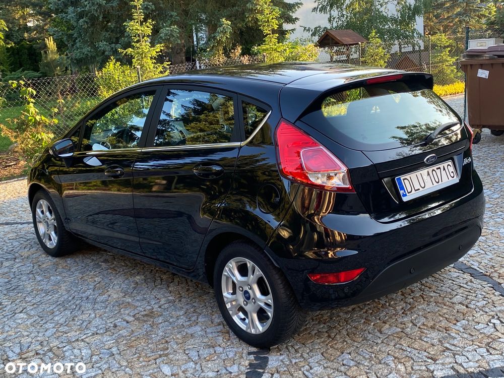 Ford Fiesta 1.25 Titanium EU5 - 4