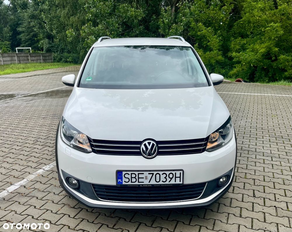 Volkswagen Touran 2.0 TDI DPF Cross - 2
