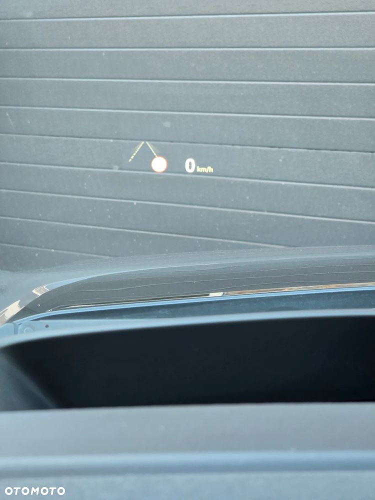 Land Rover Discovery Sport - 12