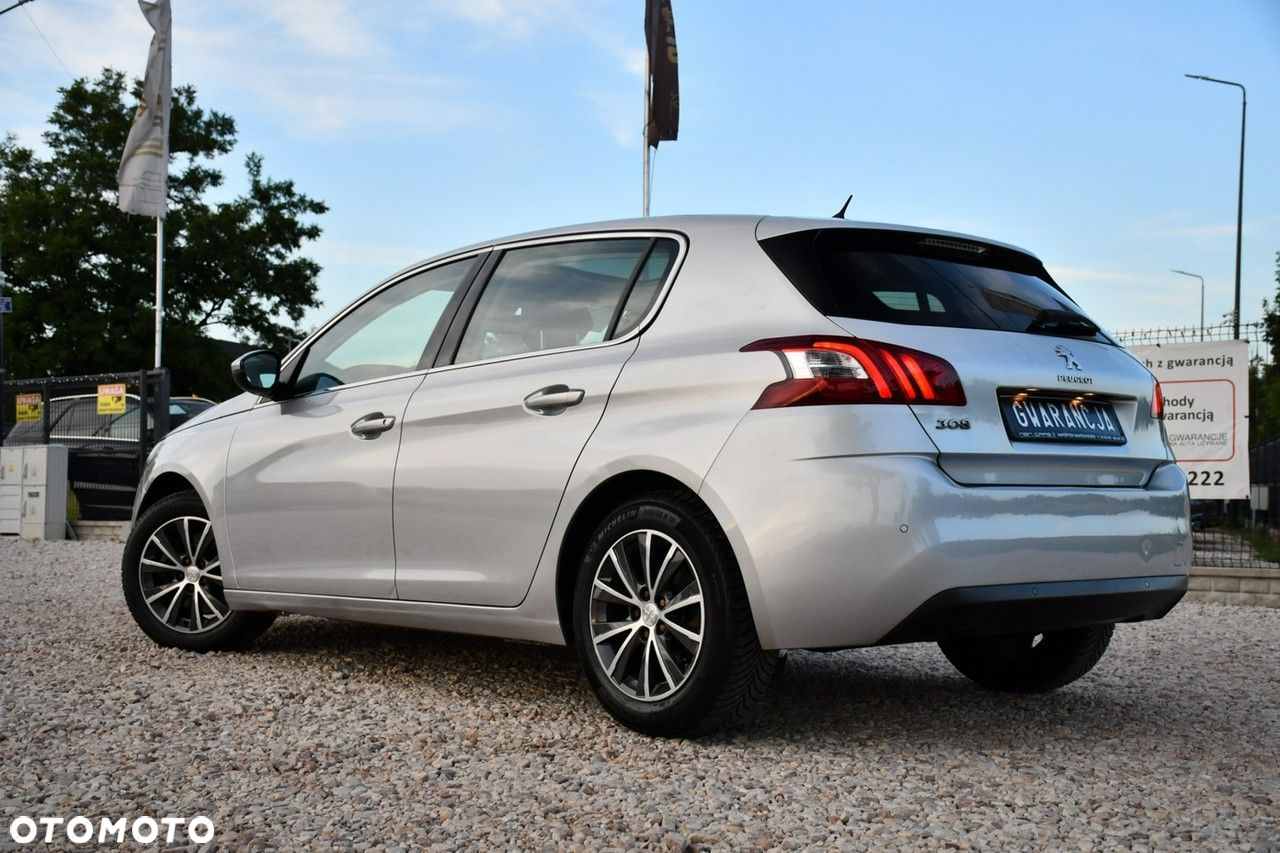 Peugeot 308 - 19