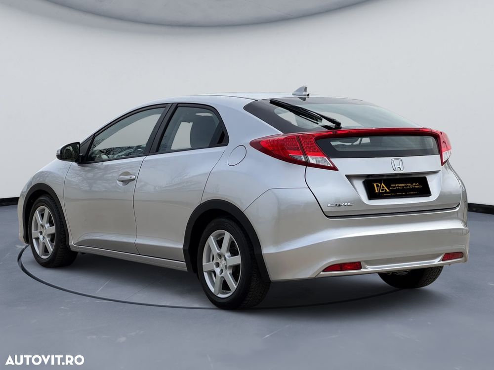 Honda Civic 1.4 i-VTEC i-SHIFT Sport - 3