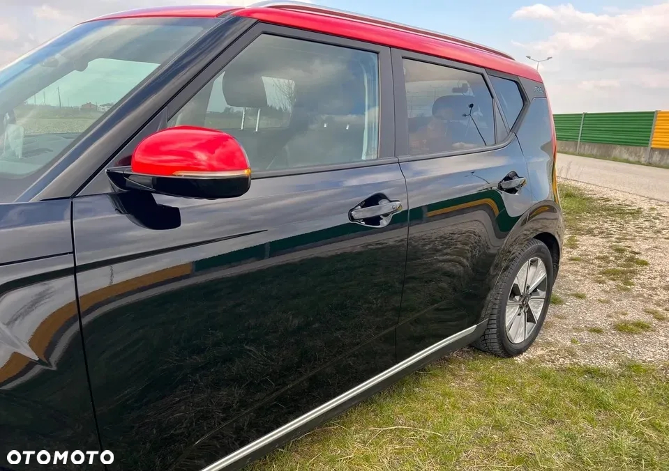 Kia Soul e-Soul 64kWh L - 30