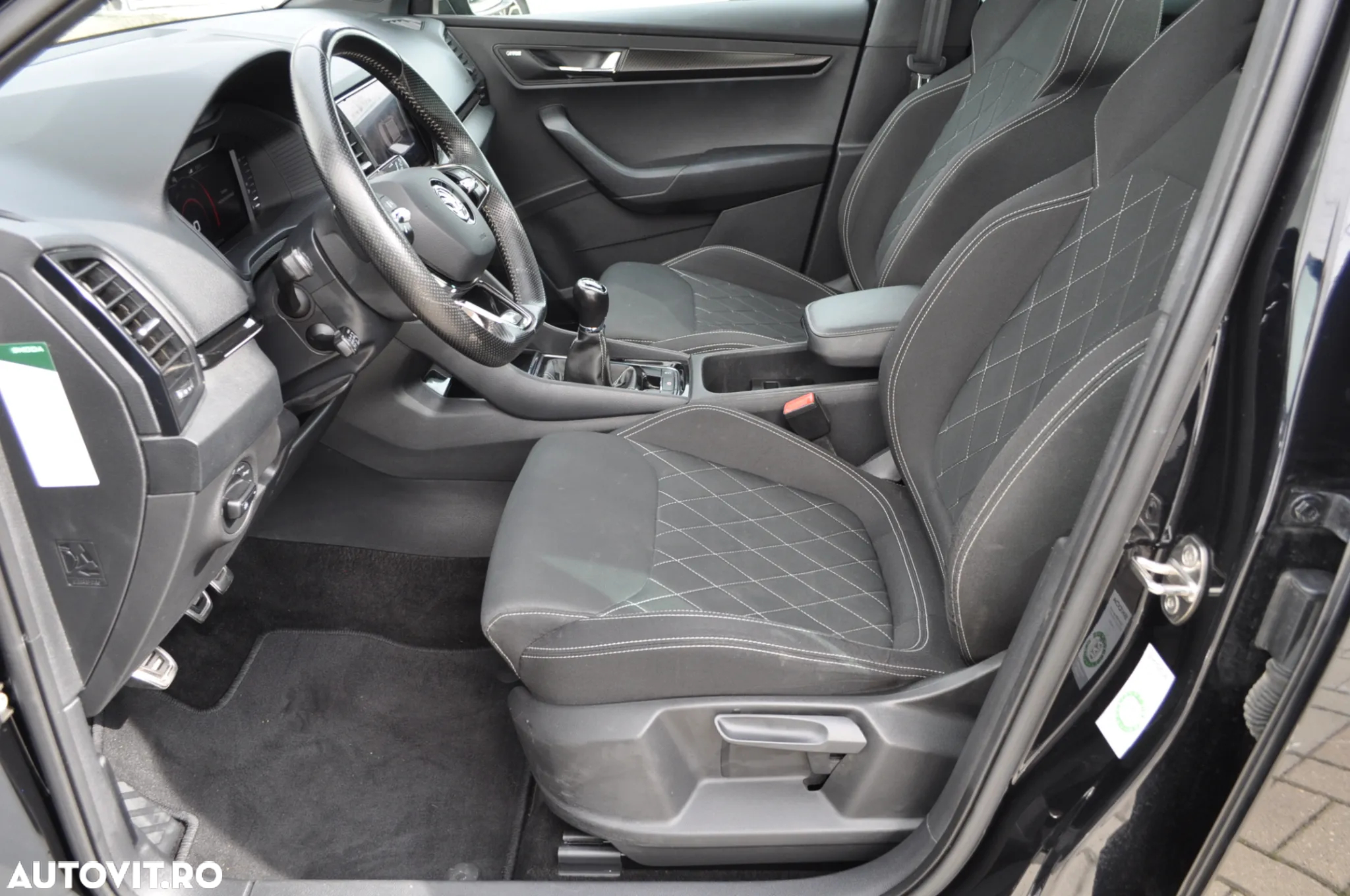 Skoda Karoq 2.0 TDI SCR Sportline - 15