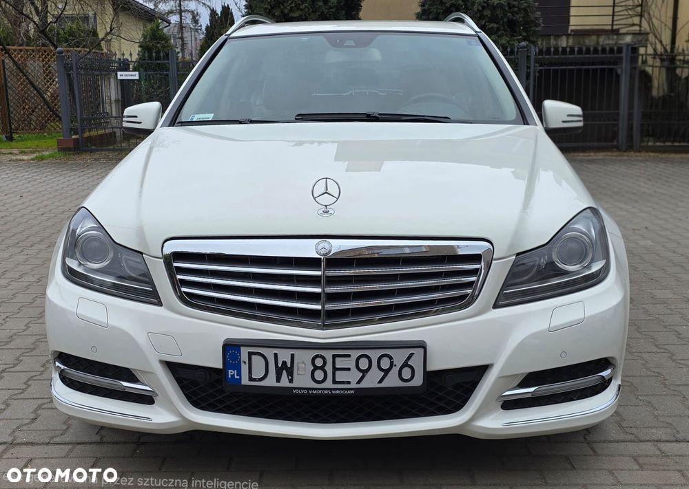 Mercedes-Benz Klasa C 250 CDI BlueEff Elegance 4-Matic - 3