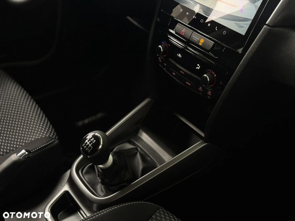 Suzuki Vitara 1.4 Boosterjet mHEV Premium 2WD - 15