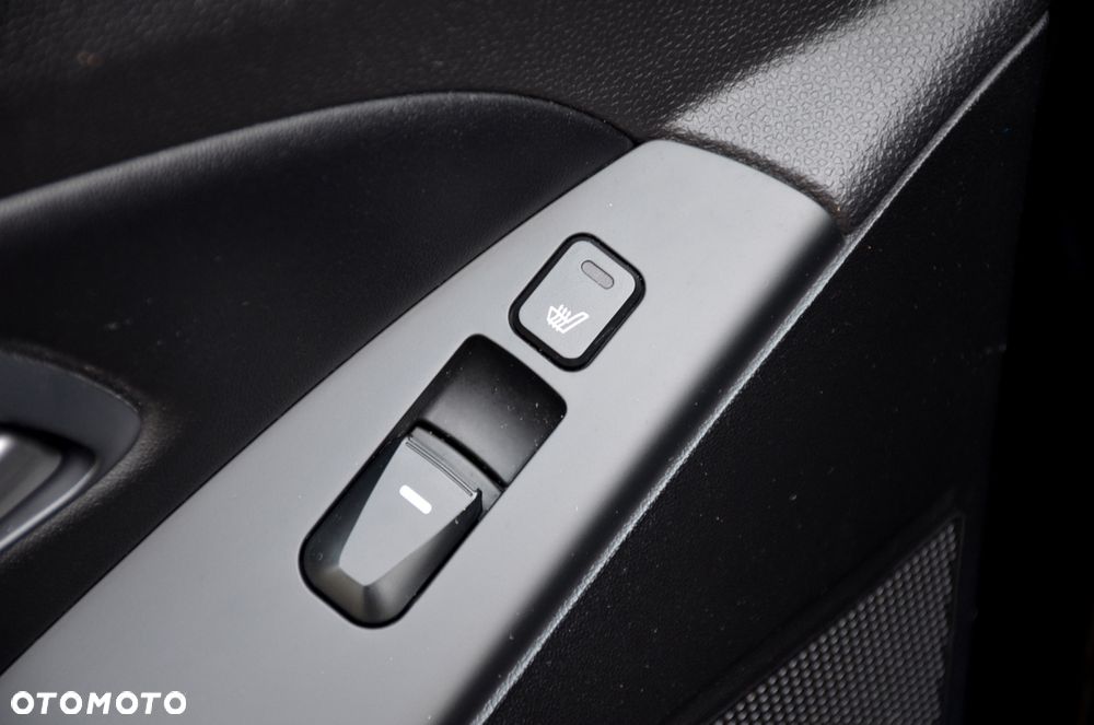 Hyundai ix35 1.6 2WD blue Style - 28