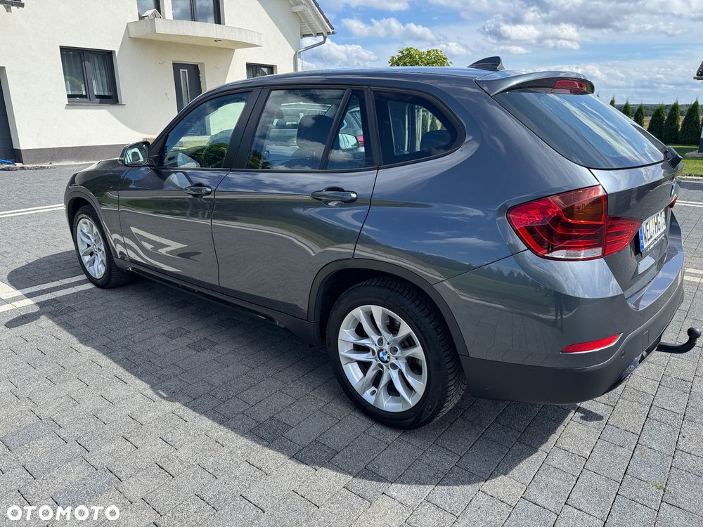 BMW X1 sDrive18d Sport Line - 13