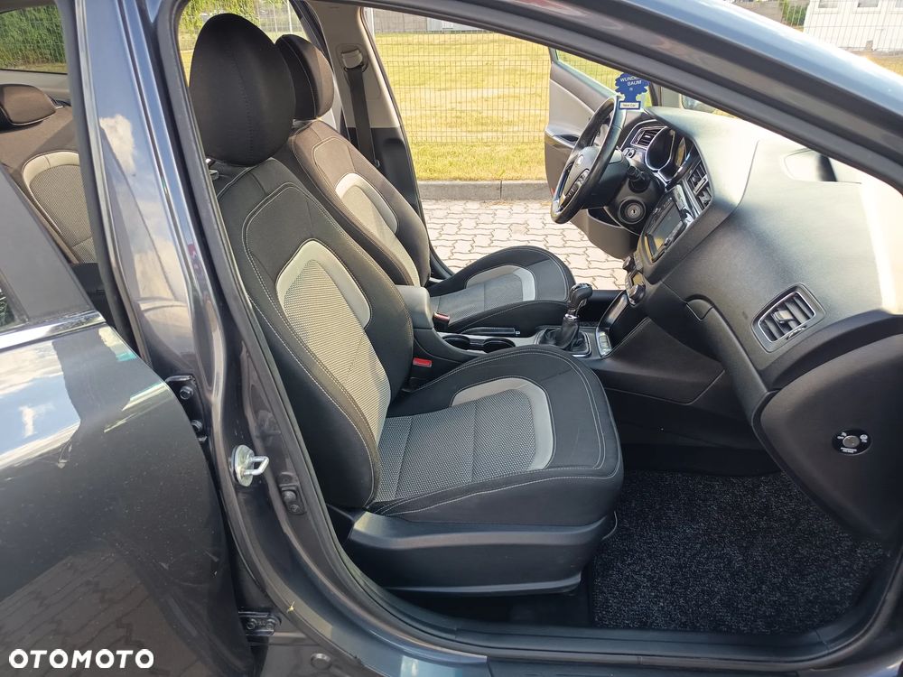 Kia Ceed 1.6 CRDi SCR L Business Line - 15