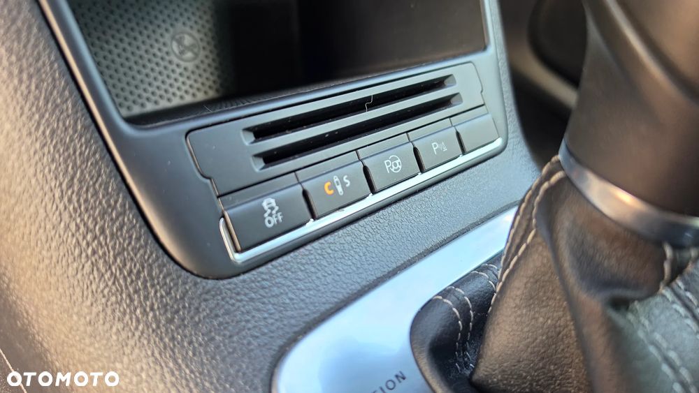 Volkswagen Tiguan 2.0 TSI 4Mot R-Style DSG - 25