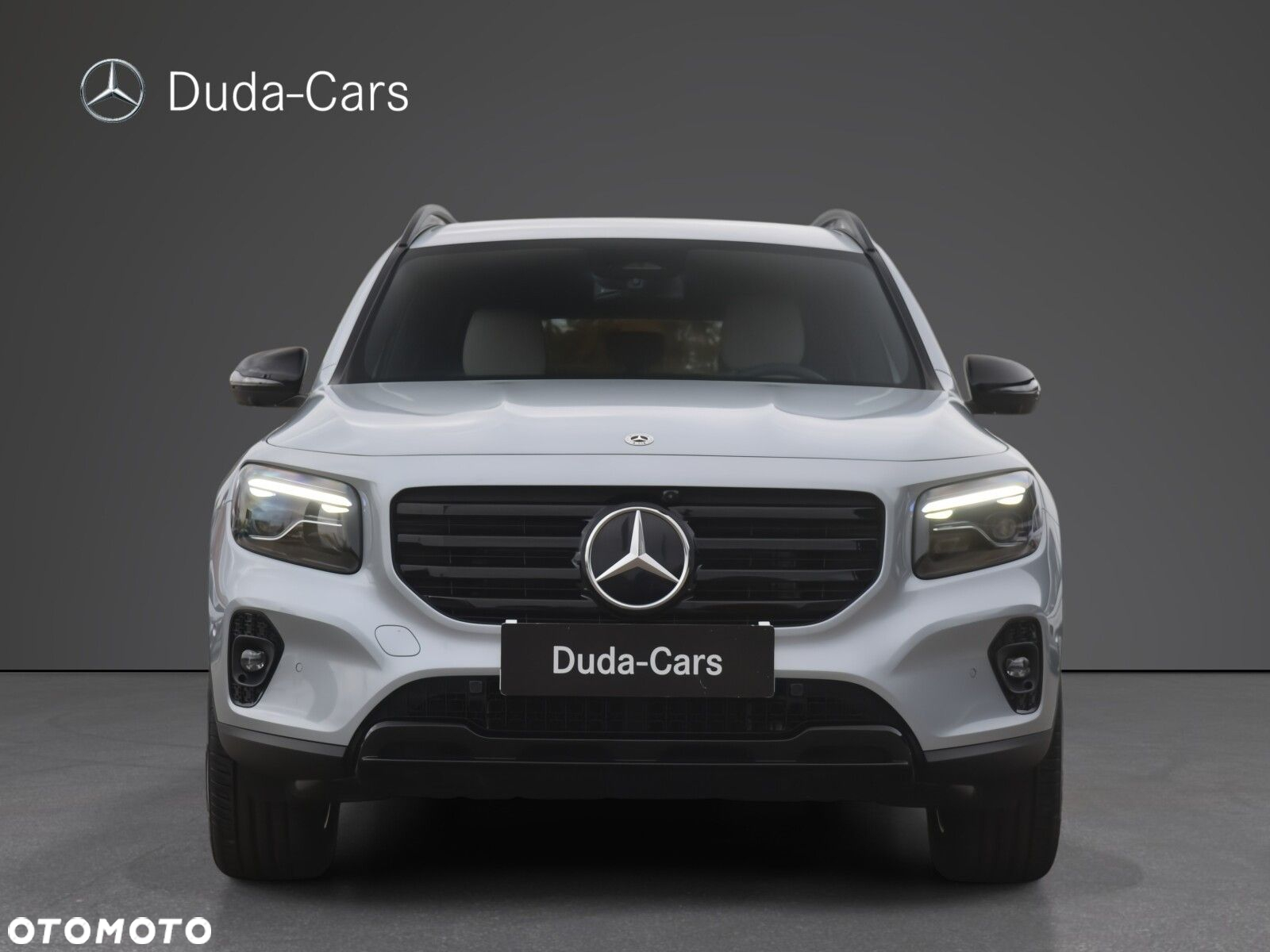 Mercedes-Benz GLB 200 Progressive 7G-DCT - 4