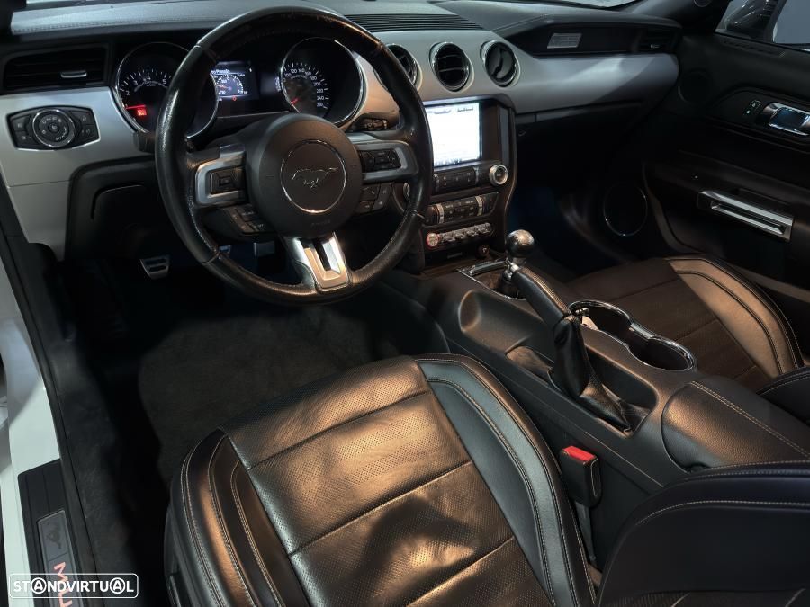 Ford Mustang 2.3i EcoBoost - 20