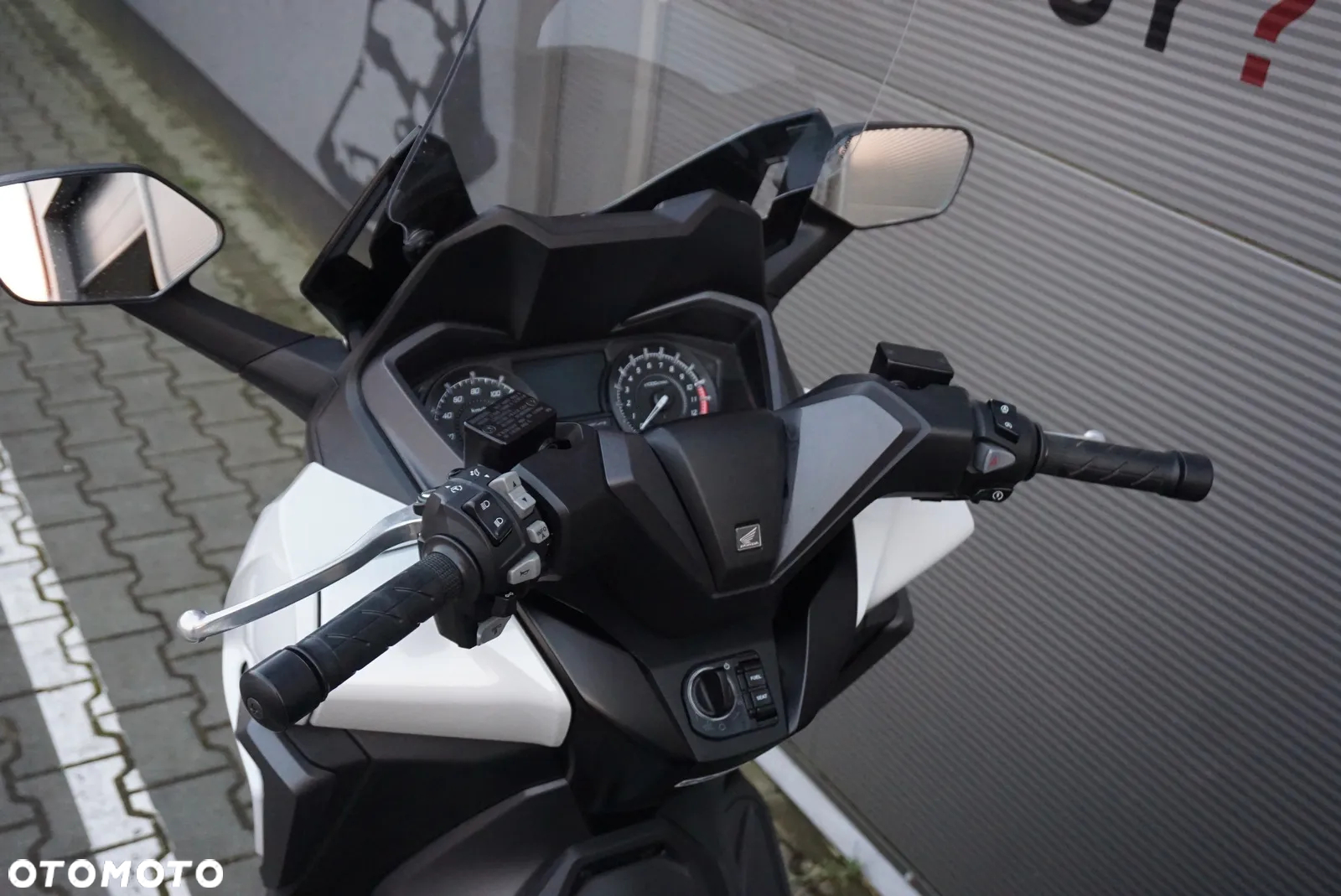 Honda NSS - 20