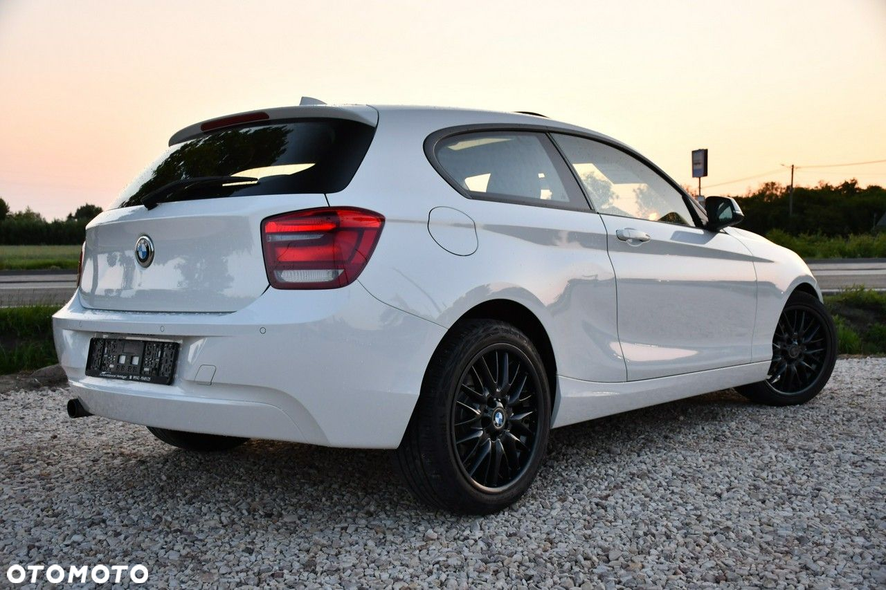 BMW Seria 1 - 19