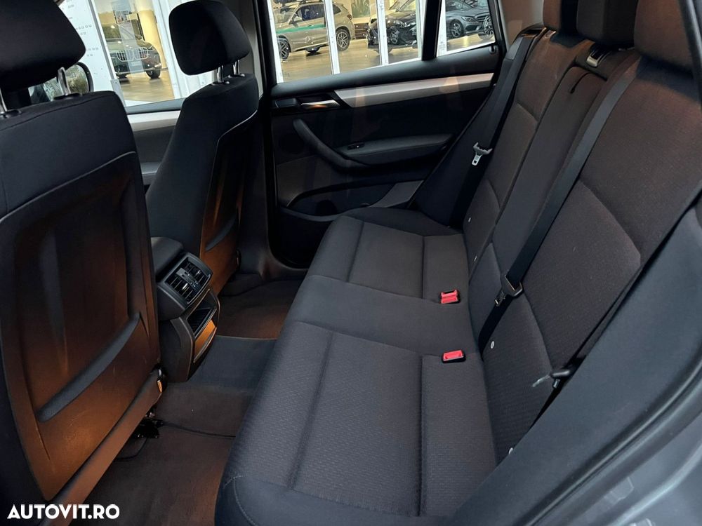 BMW X3 xDrive20d - 9