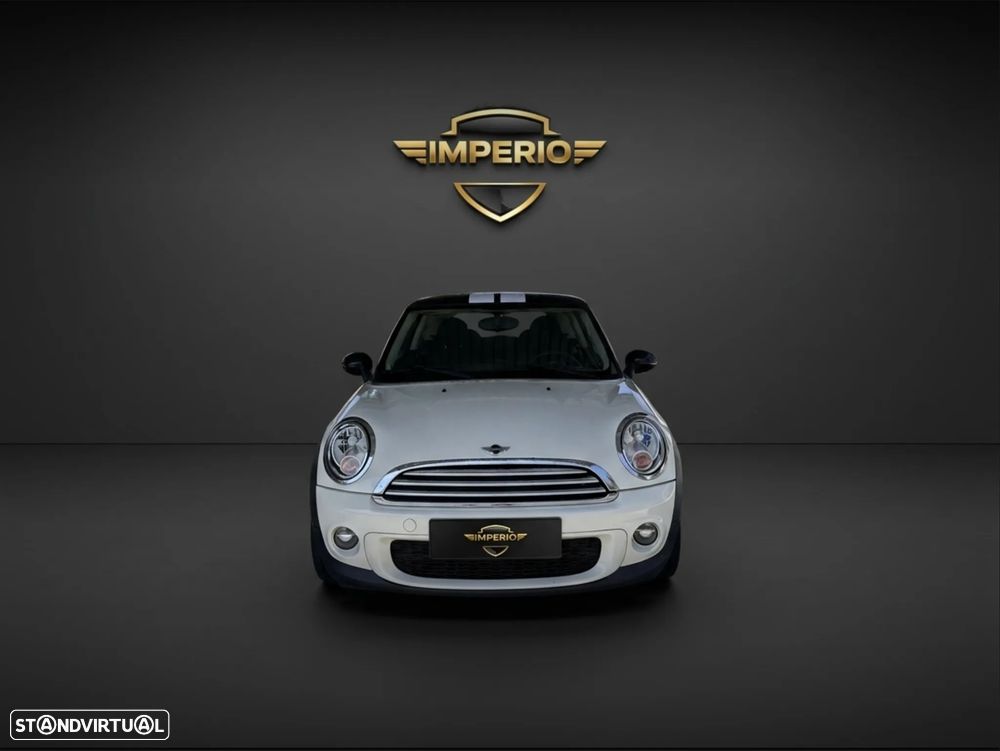 MINI 3 Portas Cooper D - 1